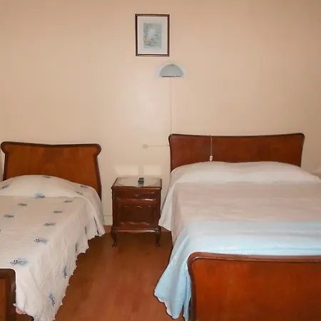 Guest house Residencia Nova Avenida Lisbon